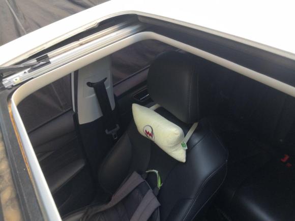 [广州·粤A] 二手荣威荣威i52020款 1.5L 自动4G互联领豪旗舰版