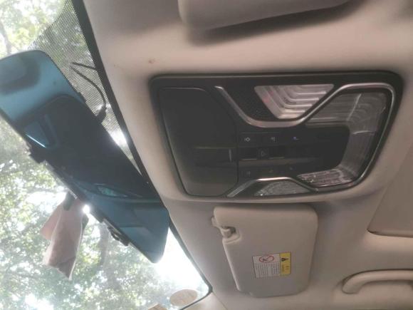 [广州·豫A] 二手长安长安CS552017款 1.5T 自动炫色型