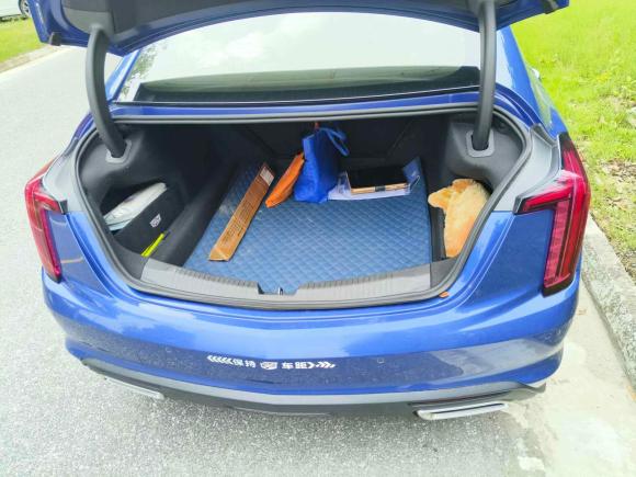 [苏州·苏E] 二手凯迪拉克凯迪拉克CT52021款 28T 豪华型