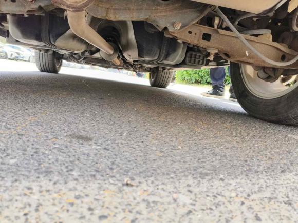 [常州·苏A] 二手陆风陆风X72015款 2.0T 全景尊贵版