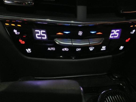 [上海·沪A] 二手凯迪拉克凯迪拉克CT6 PLUG-IN2017款 30E 领先型