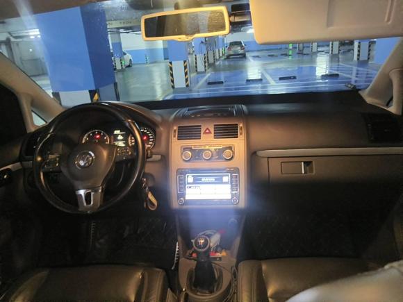 [杭州·浙A] 二手大众途安2013款 1.4T 手动舒适版5座