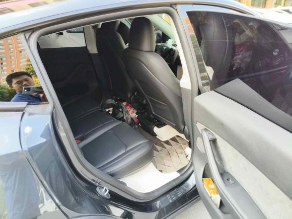 [南通·苏F] 二手特斯拉Model Y2024款 后轮驱动版
