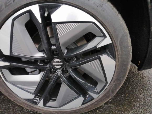 [上海·沪A] 二手高合汽车高合HiPhi Y2023款 560km 先锋版