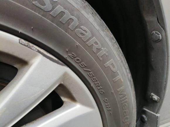 [杭州·浙A] 二手马自达马自达52011款 2.0L 自动豪华型