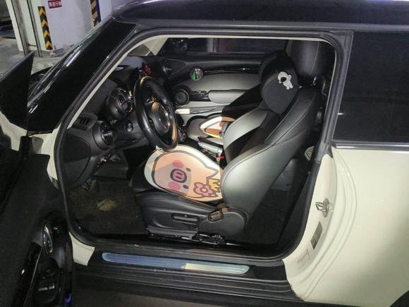 [南京·苏A] 二手MINIMINI2019款 1.5T COOPER 经典派