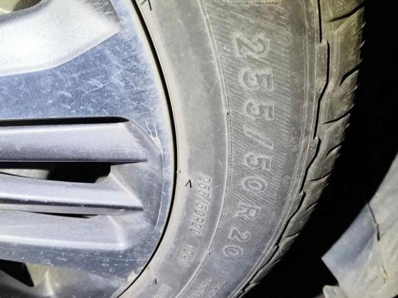 [上海·沪A] 二手荣威荣威RX82018款 30T 智联网四驱至尊版