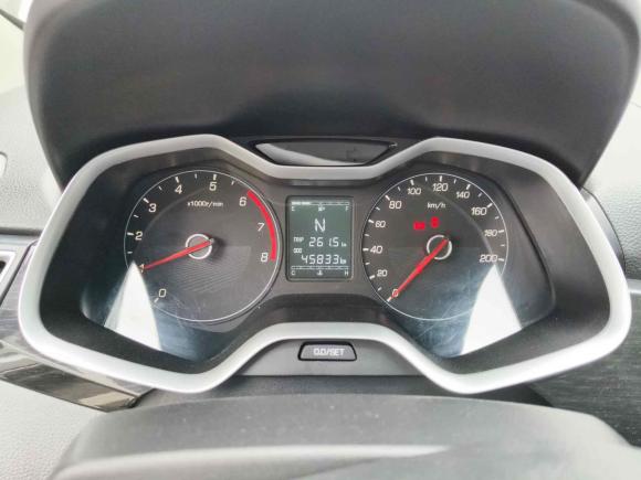 [杭州·浙A] 二手宝骏宝骏3102017款 1.5L 自动时尚型