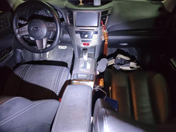 [深圳·粤B] 二手斯巴鲁傲虎2012款 2.5i运动版