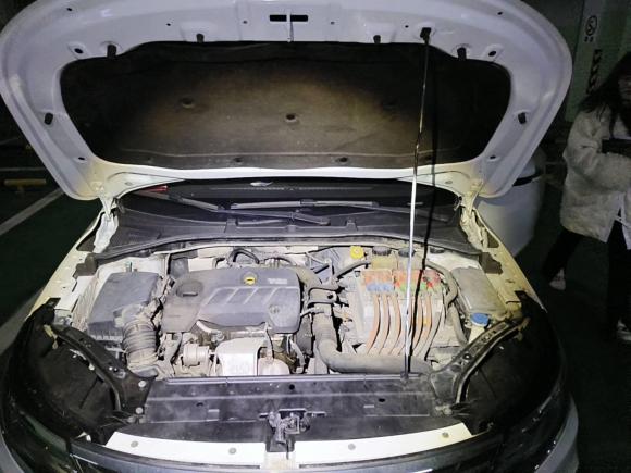 [苏州·苏E] 二手荣威荣威i6新能源2017款 45T 混动互联智享版