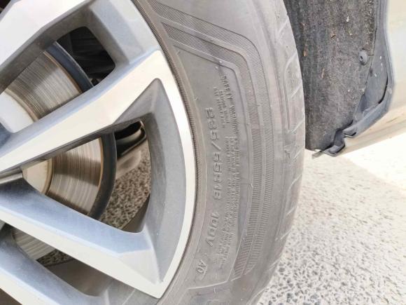 [无锡·苏B] 二手奥迪奥迪Q32021款 35 TFSI 进取动感型