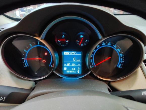 [上海·苏H] 二手雪佛兰科鲁兹2015款 1.5L 经典 SL MT