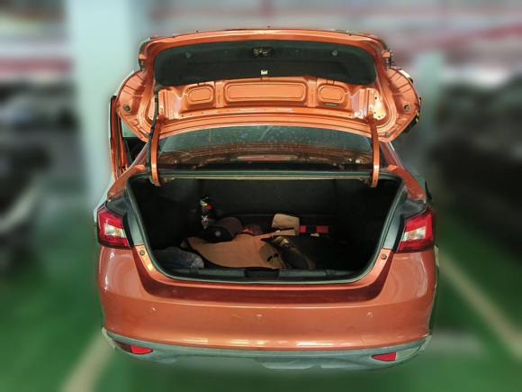 [深圳·湘D] 二手奇瑞艾瑞泽52017款 1.5L CVT豪华版