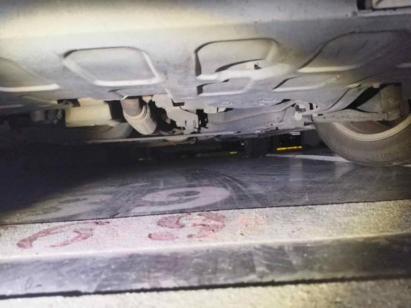 [苏州·苏E] 二手荣威荣威3502015款 1.5L 自动豪华天窗版