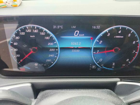 [苏州·苏E] 二手奔驰奔驰GLB2022款 GLB 200 动感型