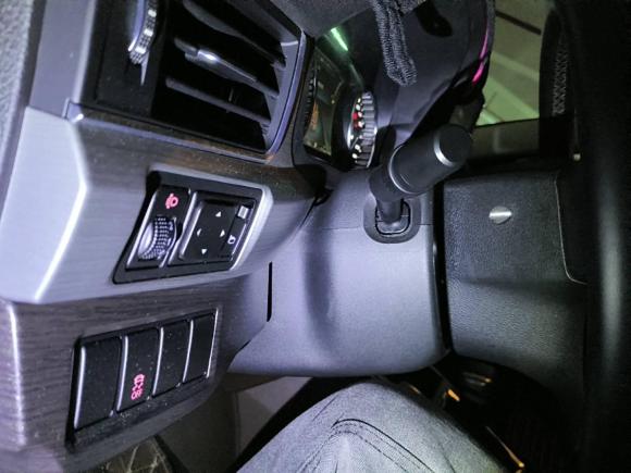 [深圳·鄂H] 二手东风风行景逸X52017款 劲享系列 1.5T CVT尊享型