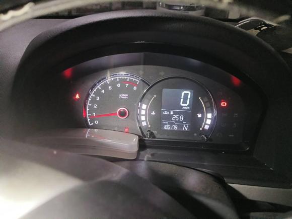 [苏州·苏E] 二手荣威荣威3502015款 1.5L 自动豪华天窗版