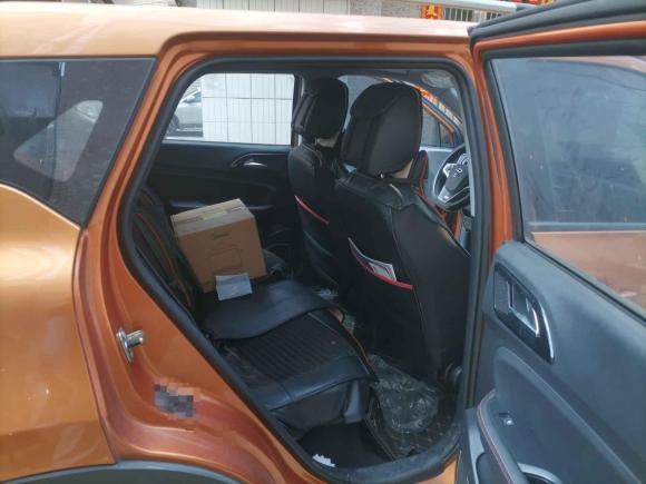 [佛山·粤X] 二手中华中华V32016款 1.5T 自动旗舰型