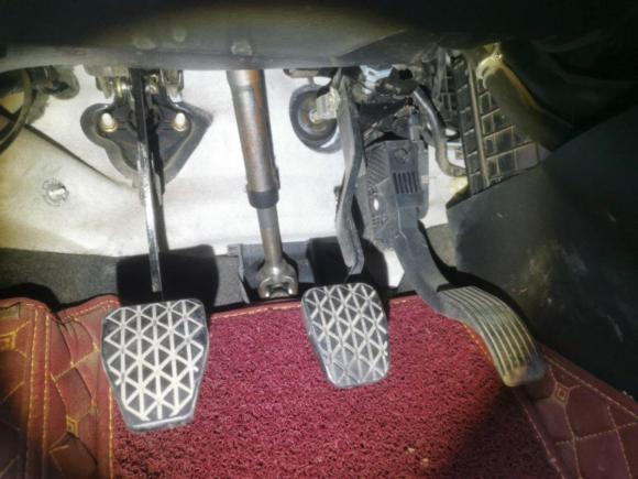 [宁波·苏A] 二手海马海马S52015款 1.6L 手动智能豪华型