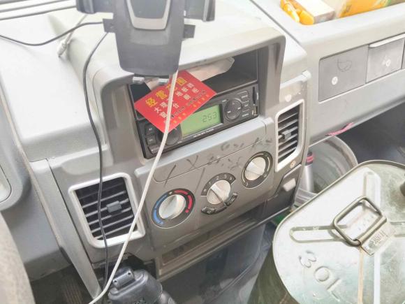 [杭州·浙A] 二手依维柯依维柯得意2014款 2.5T-A35 NJ6484ACM47Z4