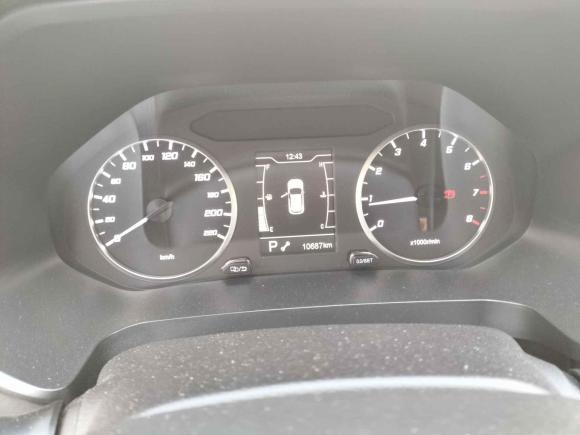 [青岛·鲁B] 二手奇瑞瑞虎5x2022款 超级英雄版 1.5L CVT时尚型