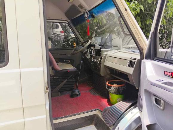 [合肥·皖A] 二手依维柯依维柯得意2014款 2.8T-A40 NJ6604AC43S4