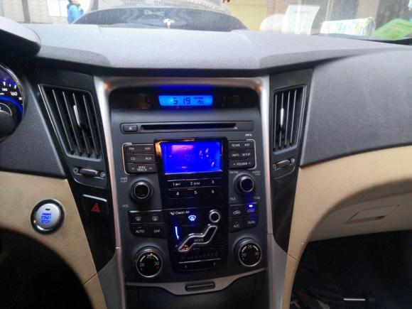 [广州·粤A] 二手现代索纳塔2011款 2.0L 自动豪华版