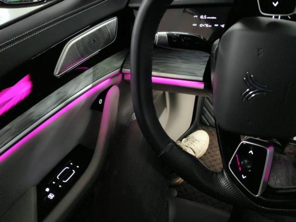 [上海·沪A] 二手哪吒汽车哪吒S2022款 纯电 650km 四驱大版