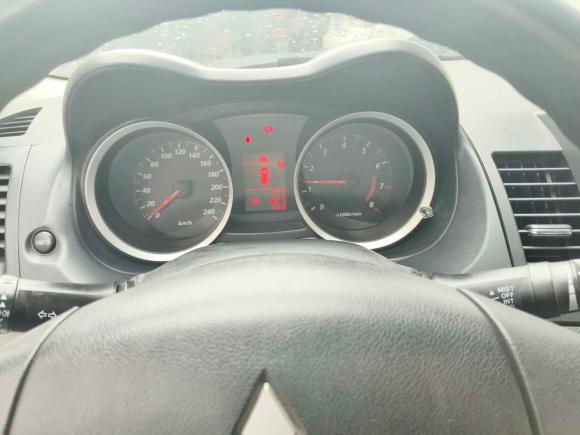 [常州·苏D] 二手三菱翼神2013款 时尚版 1.8L 手动舒适型