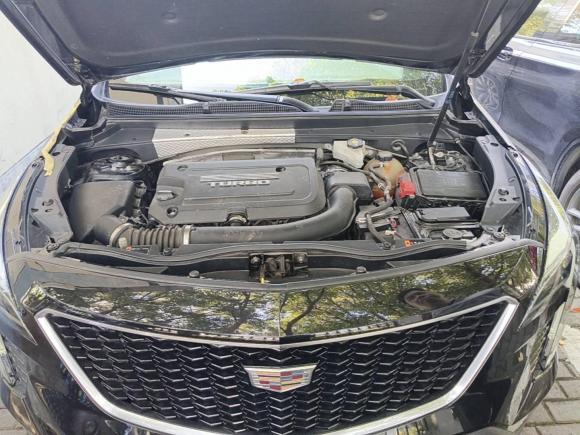 [宁波·浙B] 二手凯迪拉克凯迪拉克XT42018款 28T 两驱豪华型