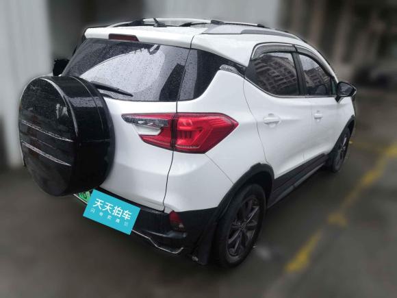 [无锡·苏B] 二手比亚迪元新能源2019款 EV360 智联悦享型