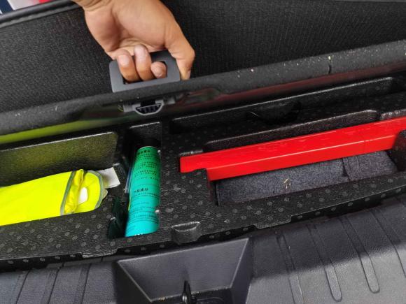 [上海·沪A] 二手威马汽车威马EX62020款 Plus 400轻享版