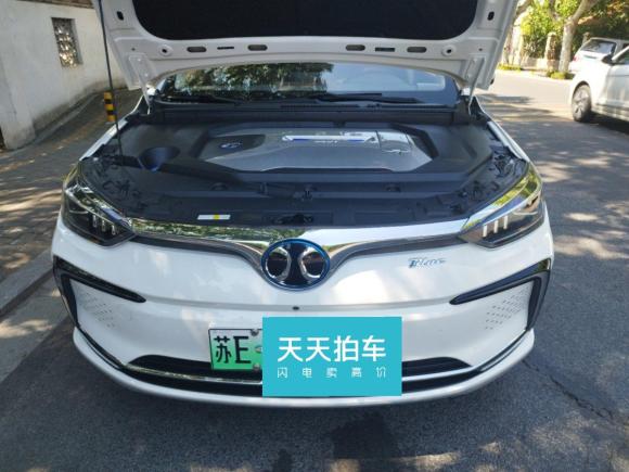 [苏州·苏E] 二手北汽绅宝北汽新能源EU52018款 R500 智风版