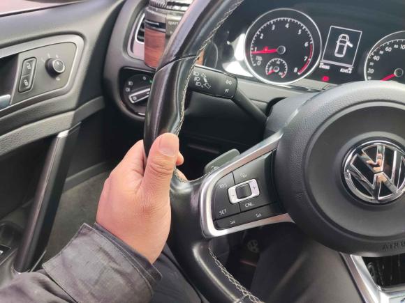 [南昌·赣A] 二手大众高尔夫2016款 1.4TSI 自动R-Line