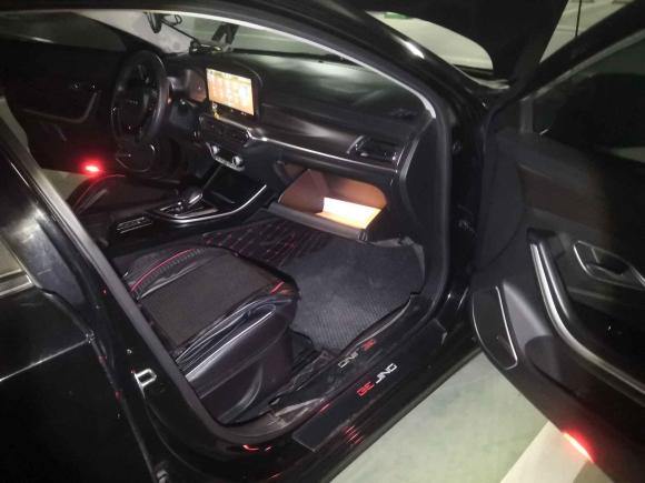 [深圳·粤B] 二手北京汽车北京EU72019款 逸风版