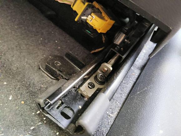 [深圳·豫J] 二手标致标致5082012款 2.0L 自动豪华版