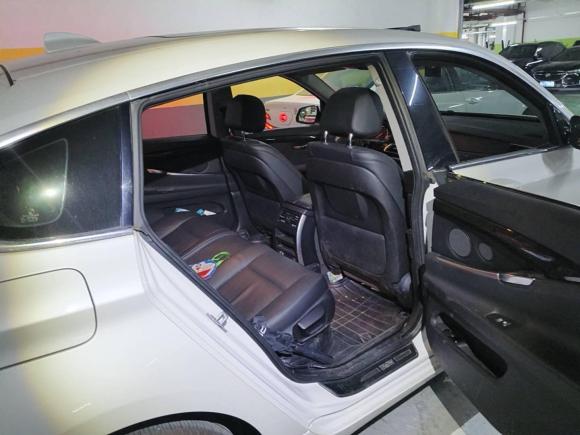 [上海·沪D] 二手宝马宝马5系GT2015款 528i 领先型