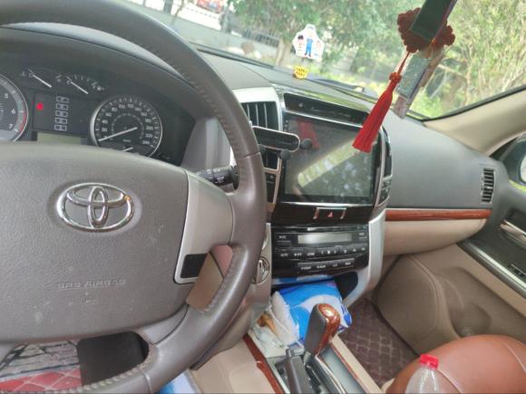 [嘉兴·浙A] 二手丰田兰德酷路泽2015款 4.0L V6 中东低配版