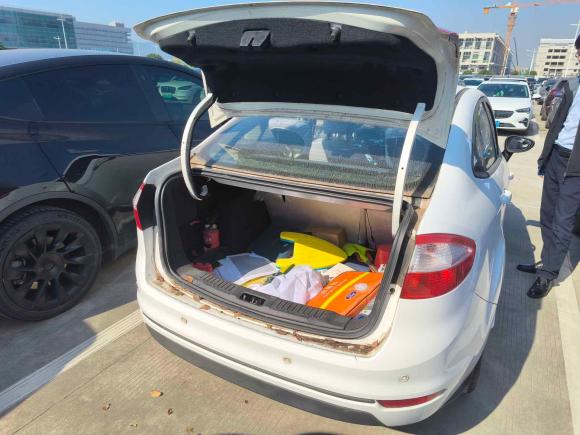 [南京·苏A] 二手福特嘉年华2013款 三厢 1.5L 自动时尚型