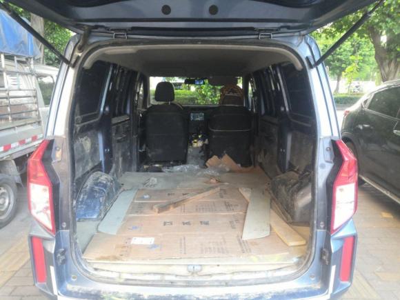 [广州·粤A] 二手五菱汽车五菱宏光PLUS2019款 1.5T 手动致富型 2座