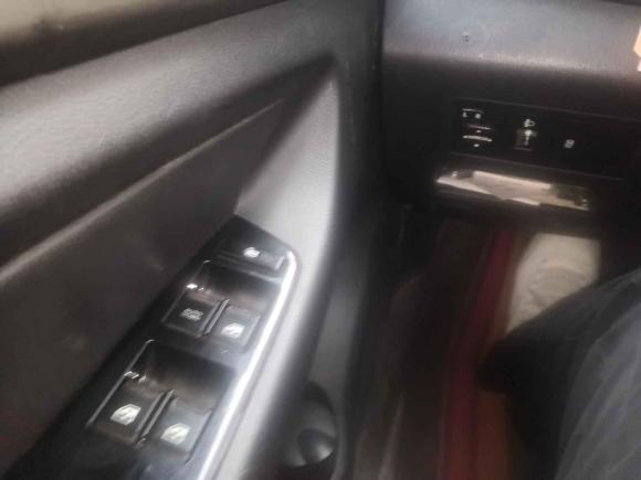 [西安·陕A] 二手长安凯程长安欧尚A6002016款 1.5L 手动豪华型7座