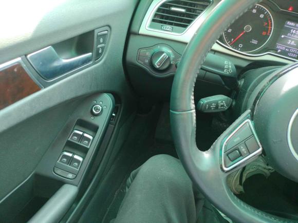 [上海·沪B] 二手奥迪奥迪A4L2015款 35 TFSI 自动舒适型