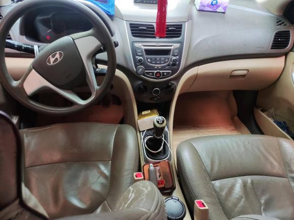 [上海·苏H] 二手现代瑞纳2010款 三厢 1.4L 手动舒适型GS