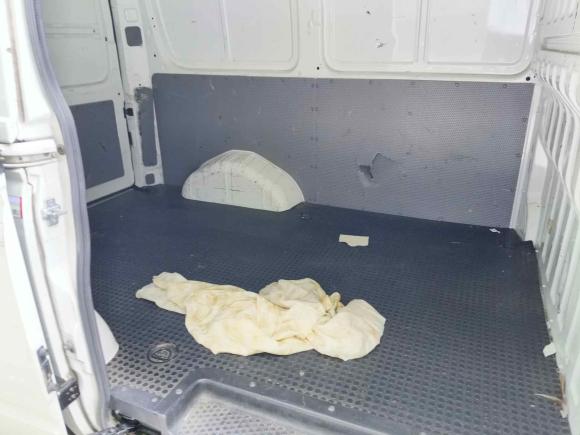 [嘉兴·浙A] 二手上汽大通MAXUS新途V802020款 2.5T AMT经典城配王短轴中顶2/3座