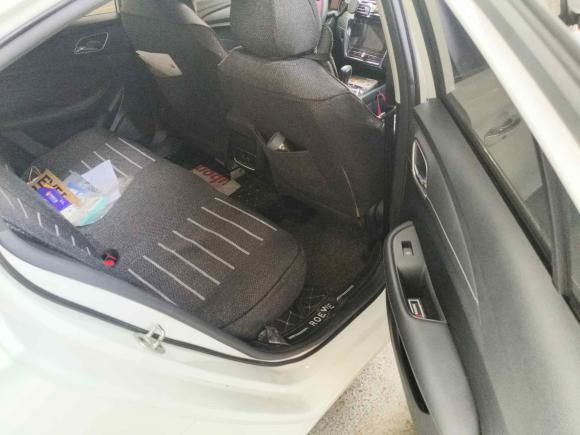 [济南·鲁A] 二手荣威荣威i52020款 1.5L 自动4G互联领豪版