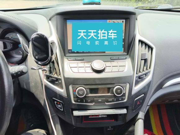 [芜湖·皖E] 二手东风风神东风风神AX72015款 2.0L 自动智逸型