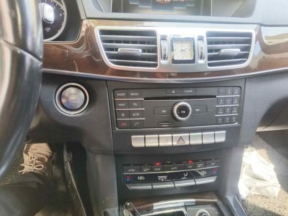 [上海·沪F] 二手奔驰奔驰E级2015款 改款 E 260 L