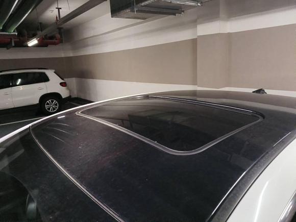 [南京·苏A] 二手奔腾奔腾B702014款 1.8T 自动运动尊享型