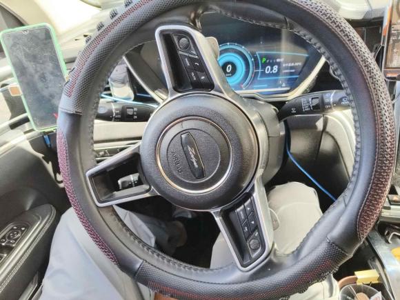 [南通·苏F] 二手众泰众泰T7002017款 1.8T 双离合尊贵型