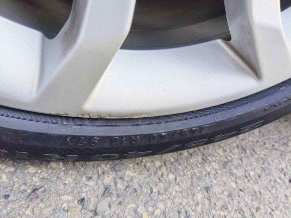 [成都·川A] 二手奥迪奥迪A4L2018款 30周年年型 40 TFSI 时尚型